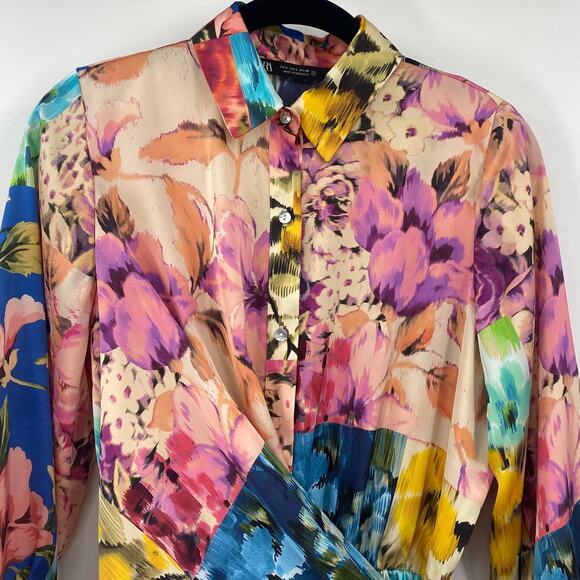 Zara Floral Print Satin Romper Long Sleeve Button Down Wrap Colorful NEW Small - Picture 3 of 9